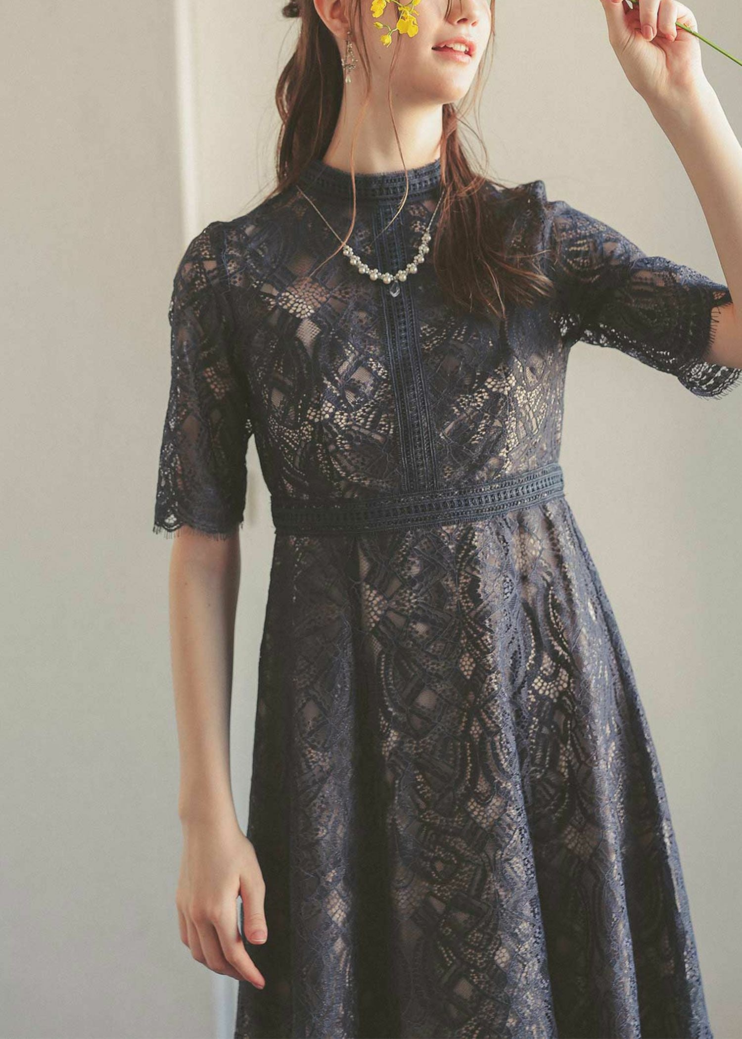 配色レース×ハシゴレース切り替えワンピースドレス|DorryDoll