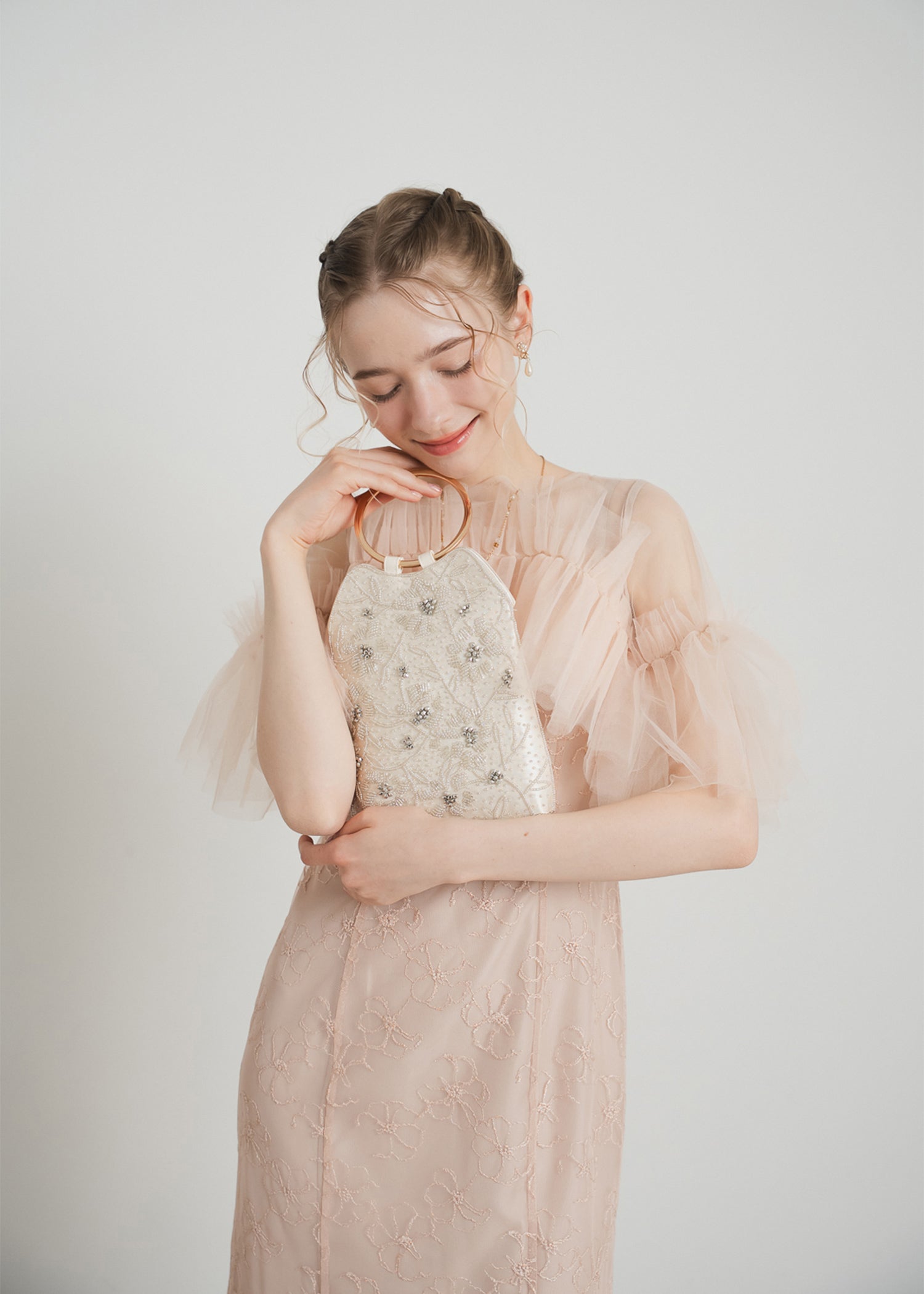 【美品】2WAY仕様リングハンドルビジューバッグ 2WAYリングハンドルビジューバッグ 82424 Dorry doll ドリードール