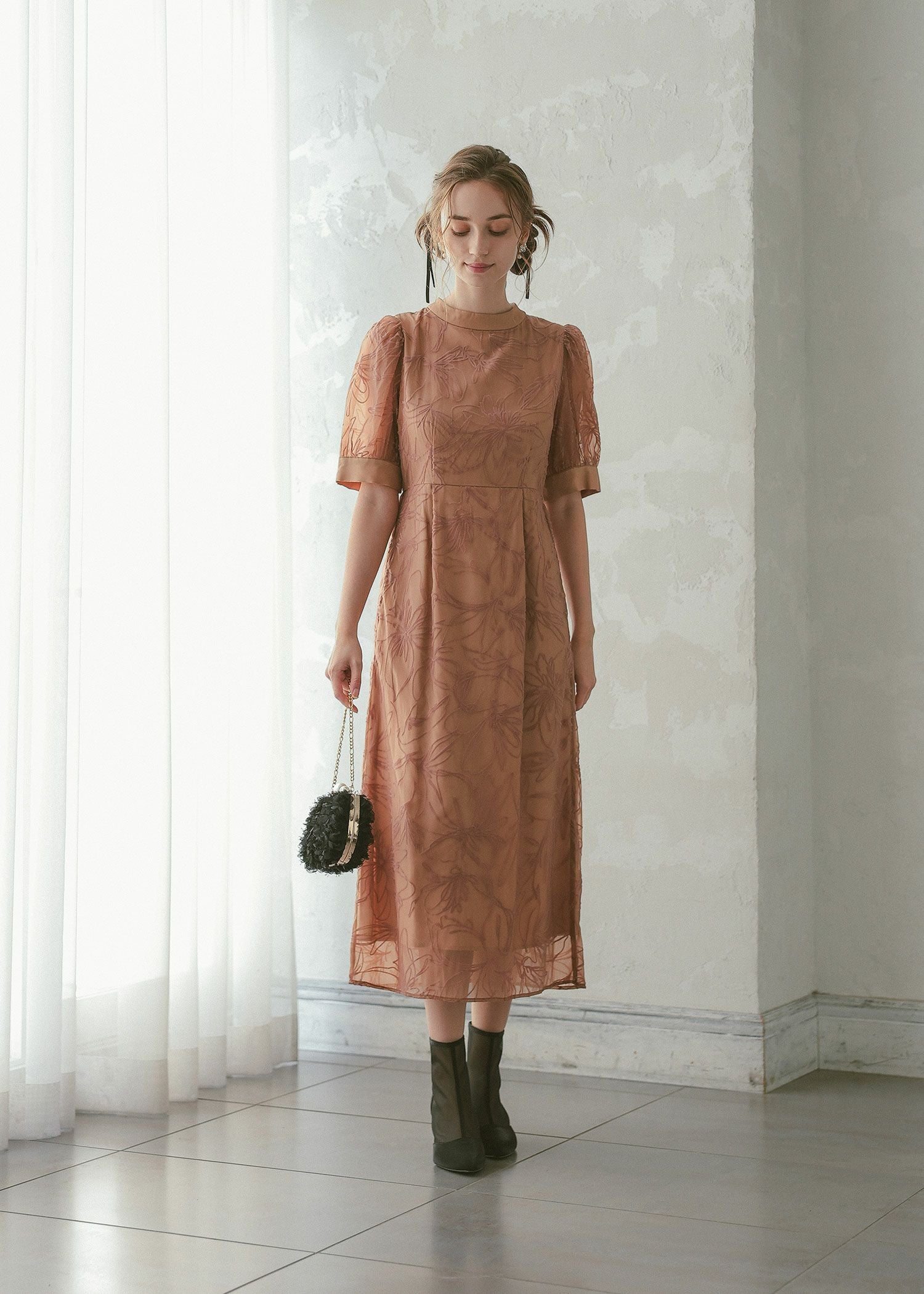 フロッキーデザインIラインドレス|DorryDoll