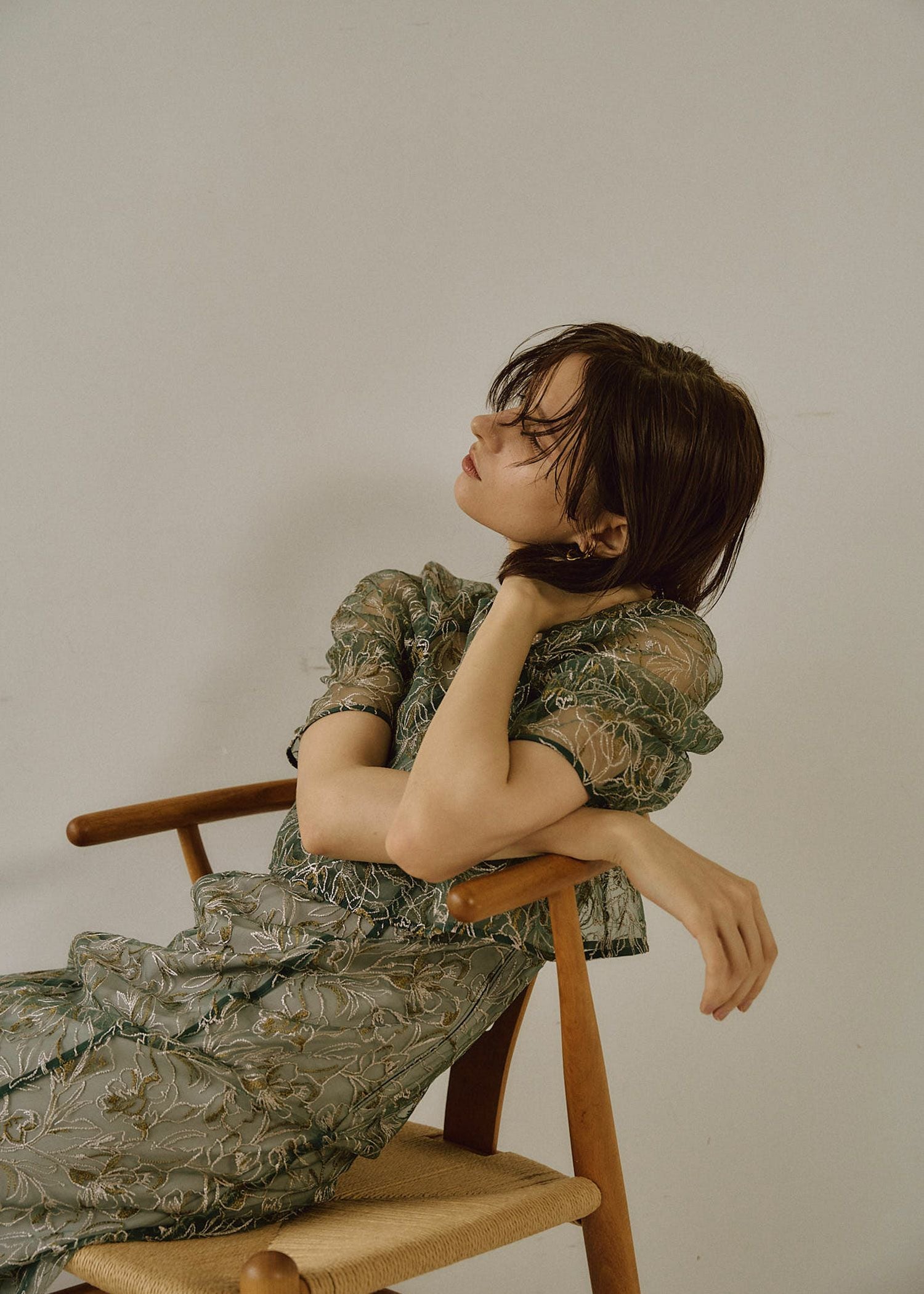 Whole race layered dress｜LE'RURE