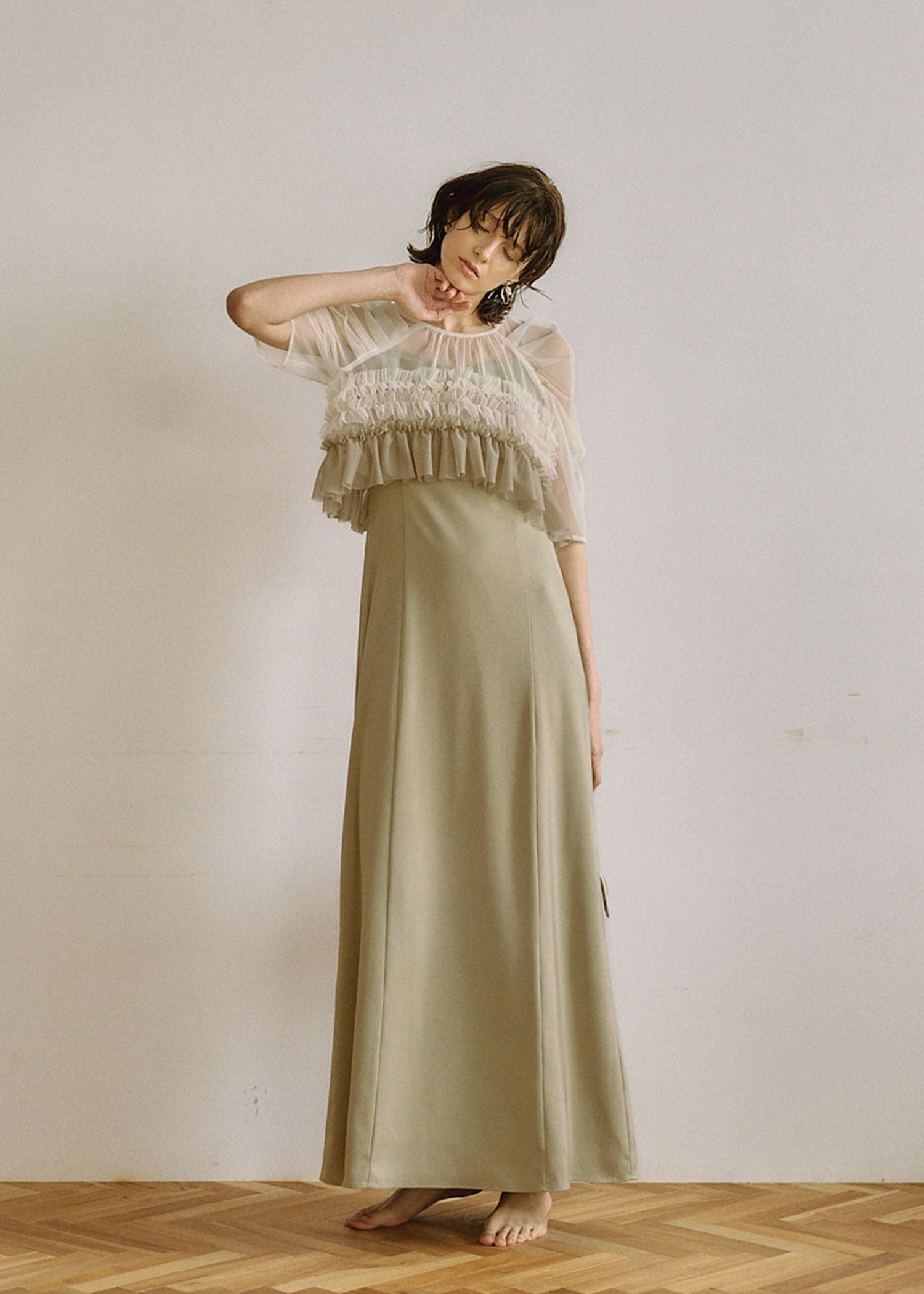 Ruffle tulle airy dress|LE'RURE