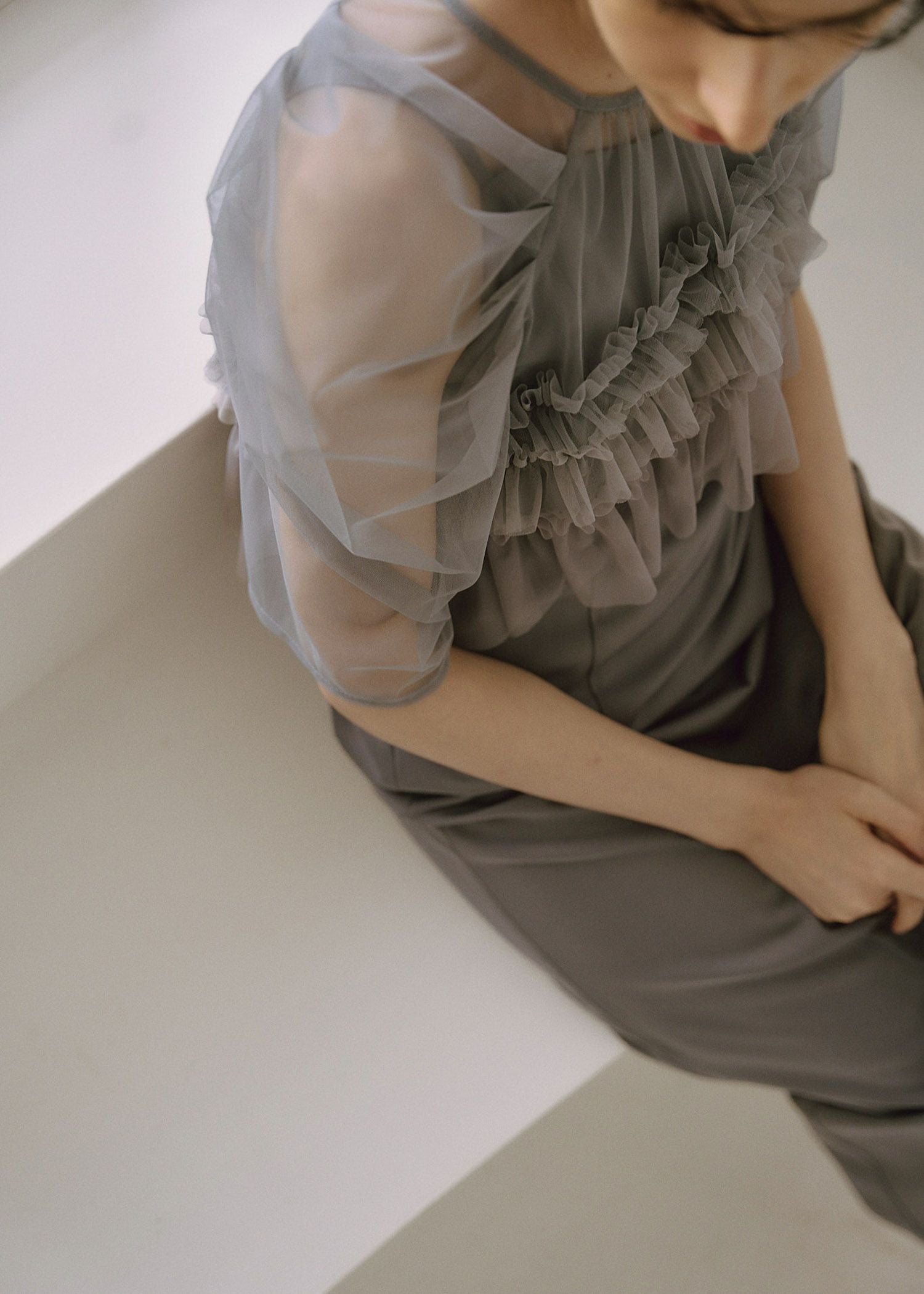 Ruffle tulle airy dress|LE'RURE