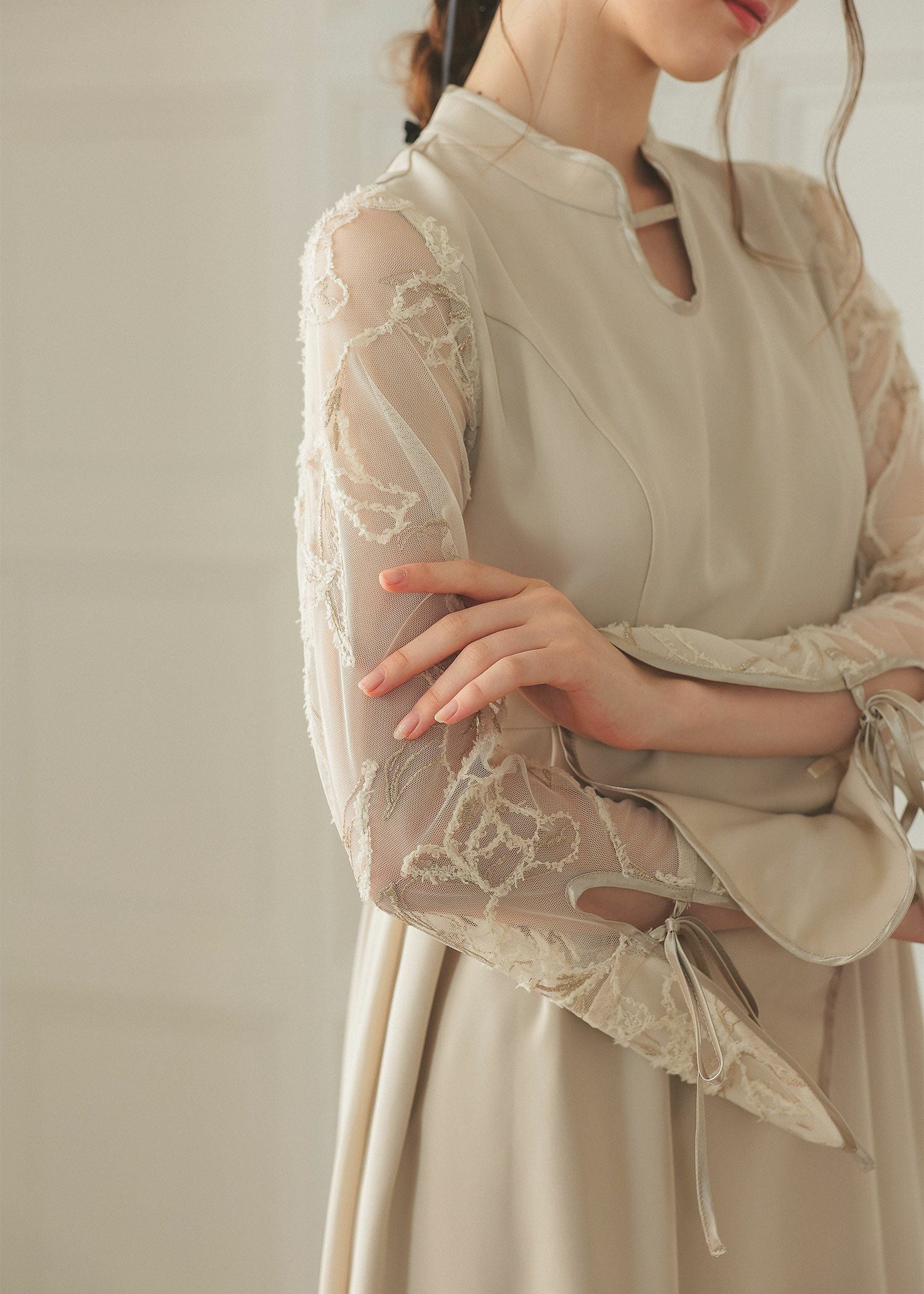 フェザーフラワーコクーンドレス|Dorry Doll