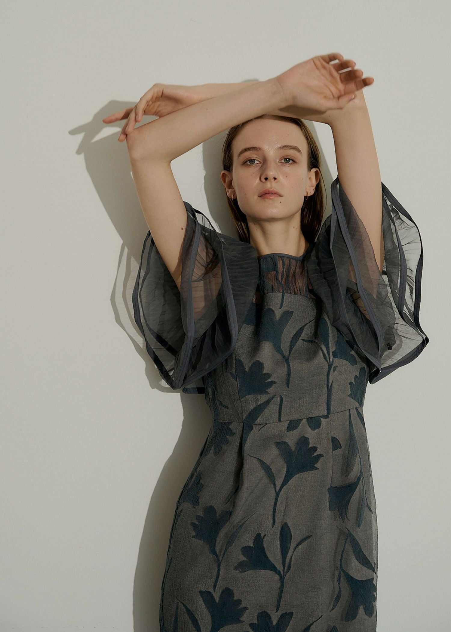 Circurar sleeve flower dressのドレス|Dorry Doll / LE'RURE