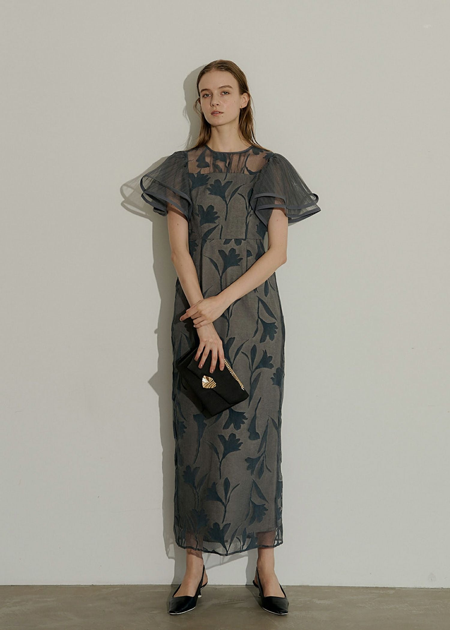 Circurar sleeve flower dressのドレス|Dorry Doll / LE'RURE