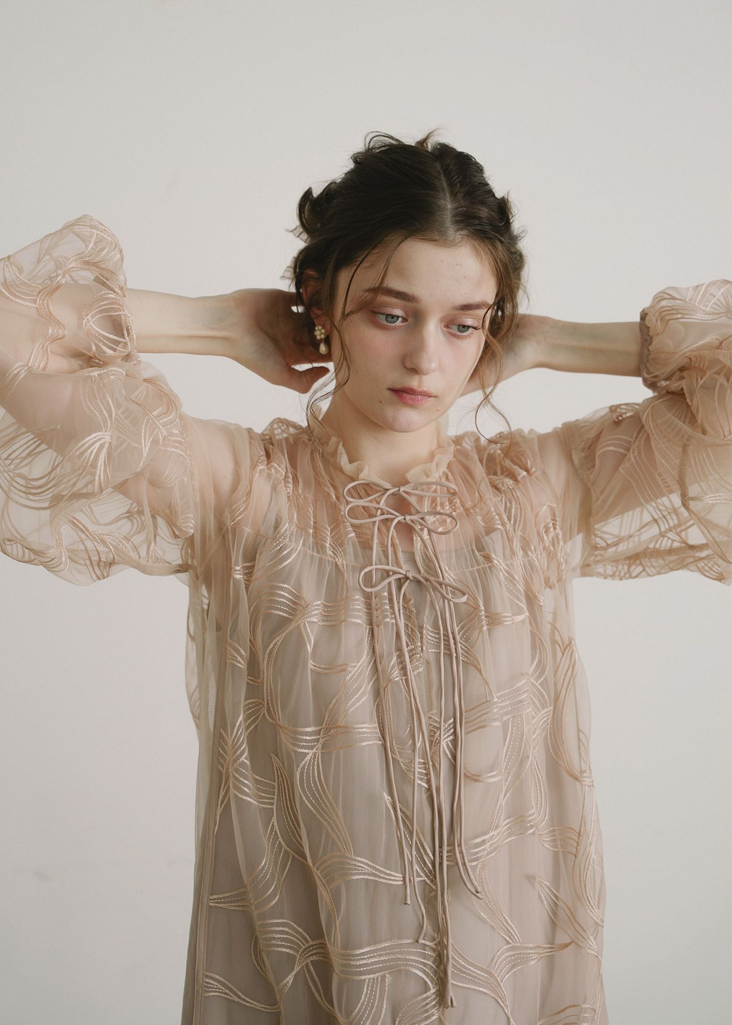 リボンエンブロイダリーレイヤードドレス｜DorryDoll