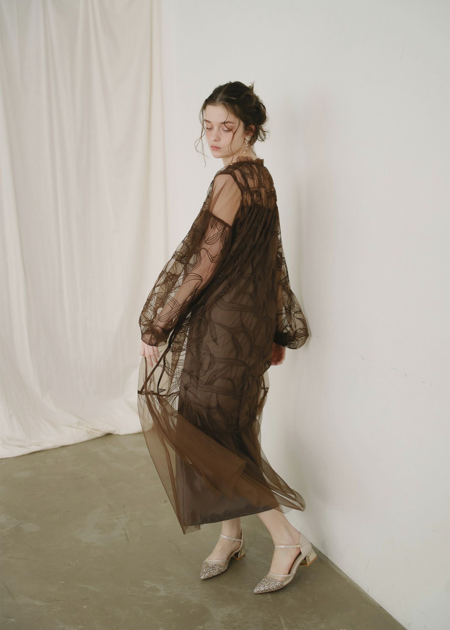 リボンエンブロイダリーレイヤードドレス｜DorryDoll