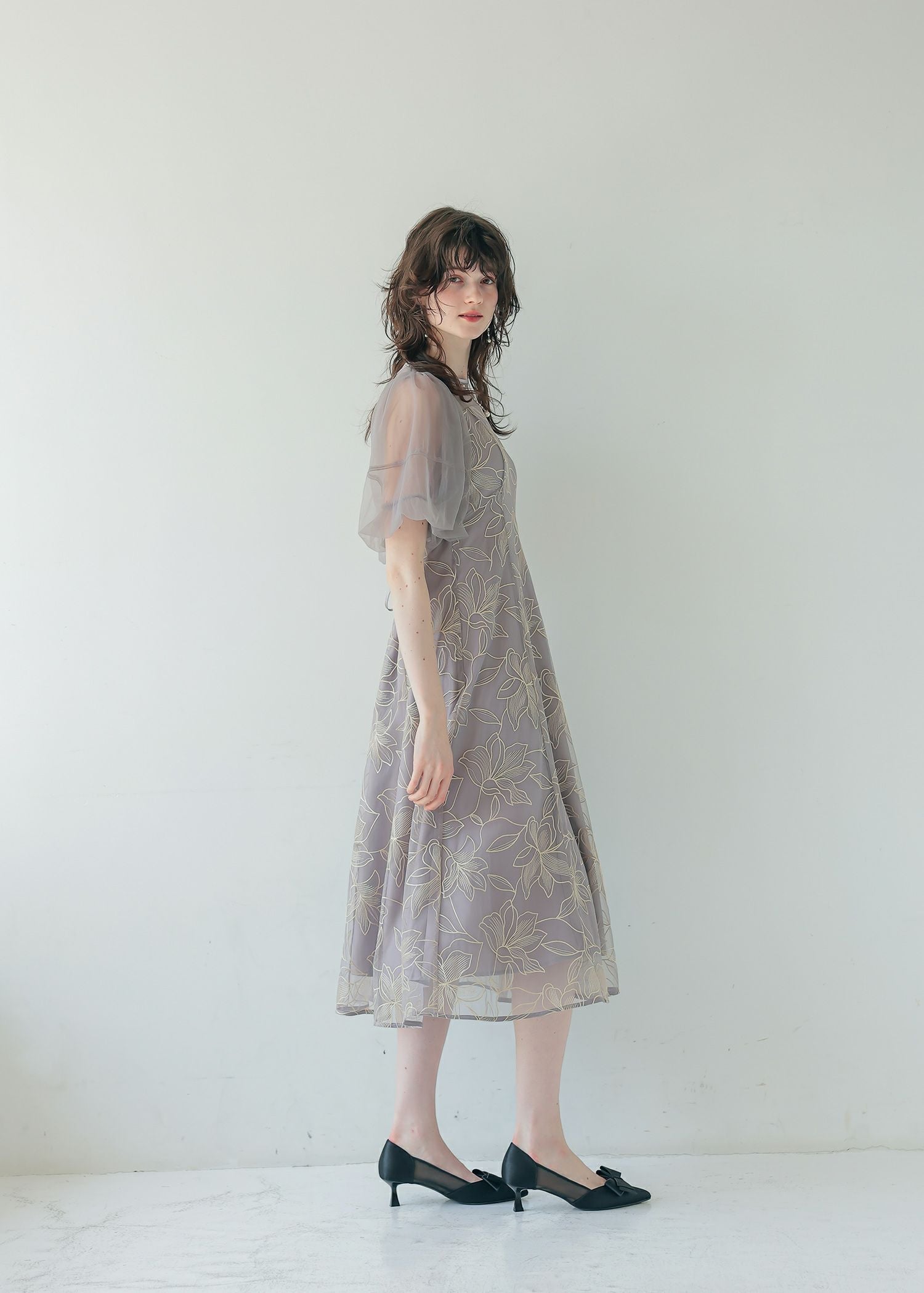 リリーパターンレースドレス｜DorryDoll