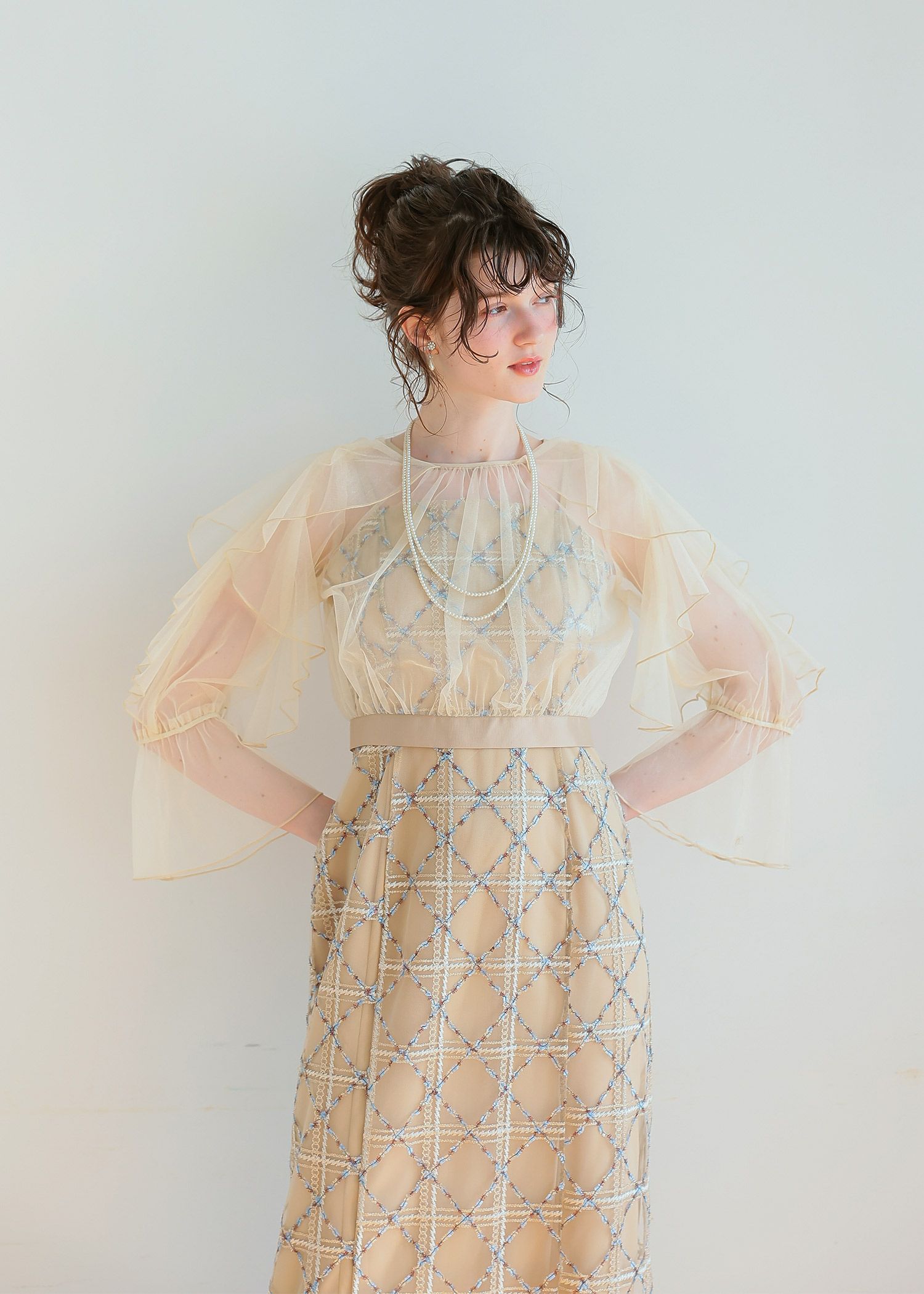 フリルスリーブチェックレースドレス|DorryDoll