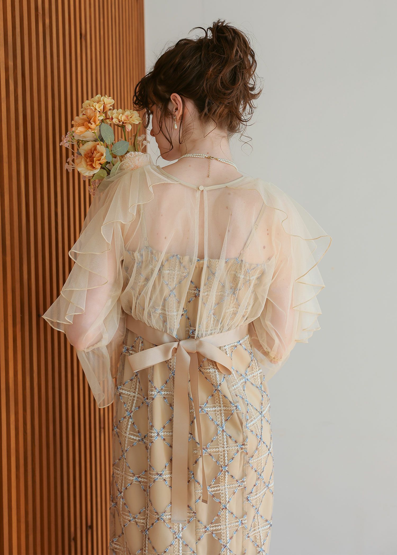 フリルスリーブチェックレースドレス|DorryDoll