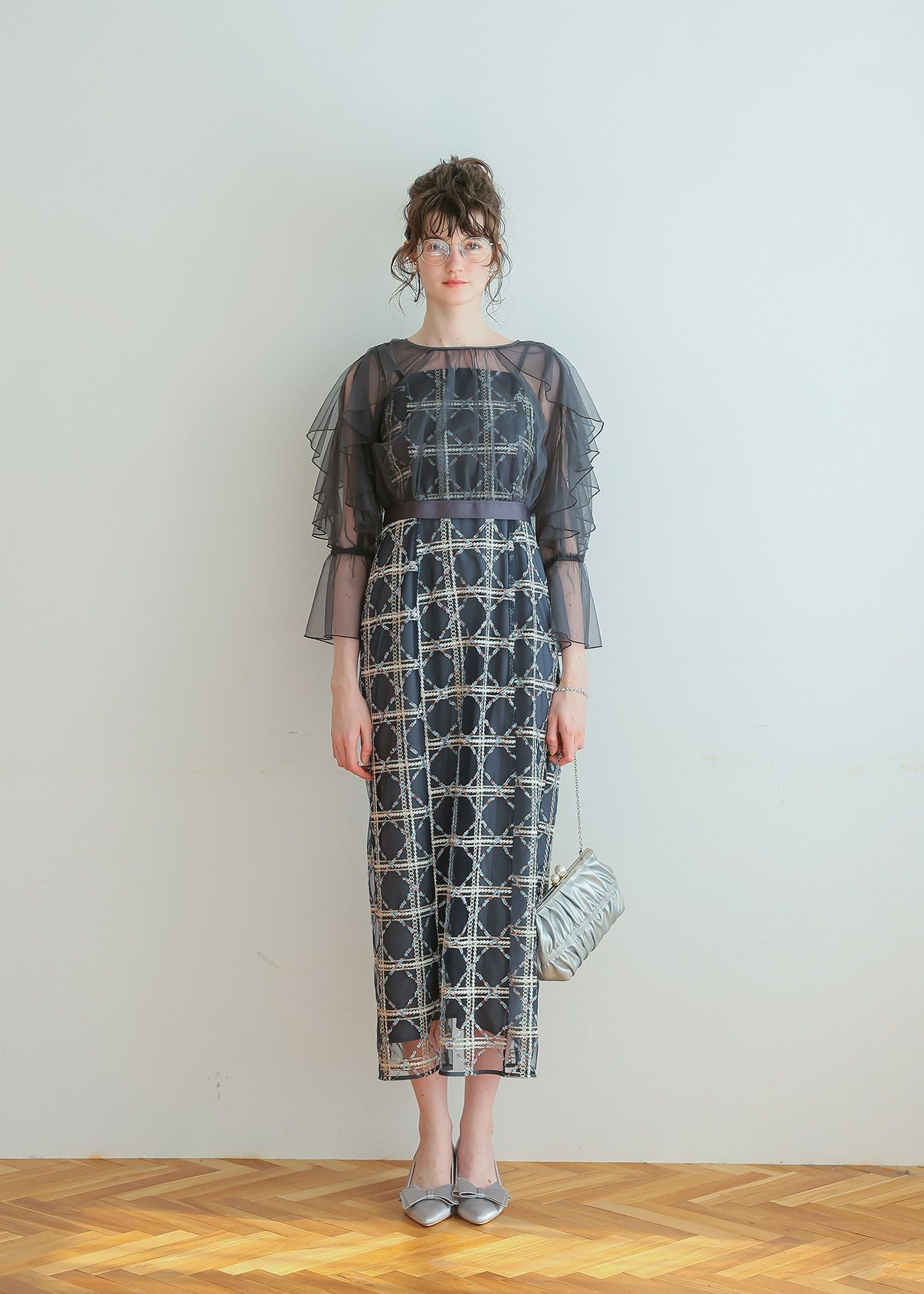 フリルスリーブチェックレースドレス|DorryDoll