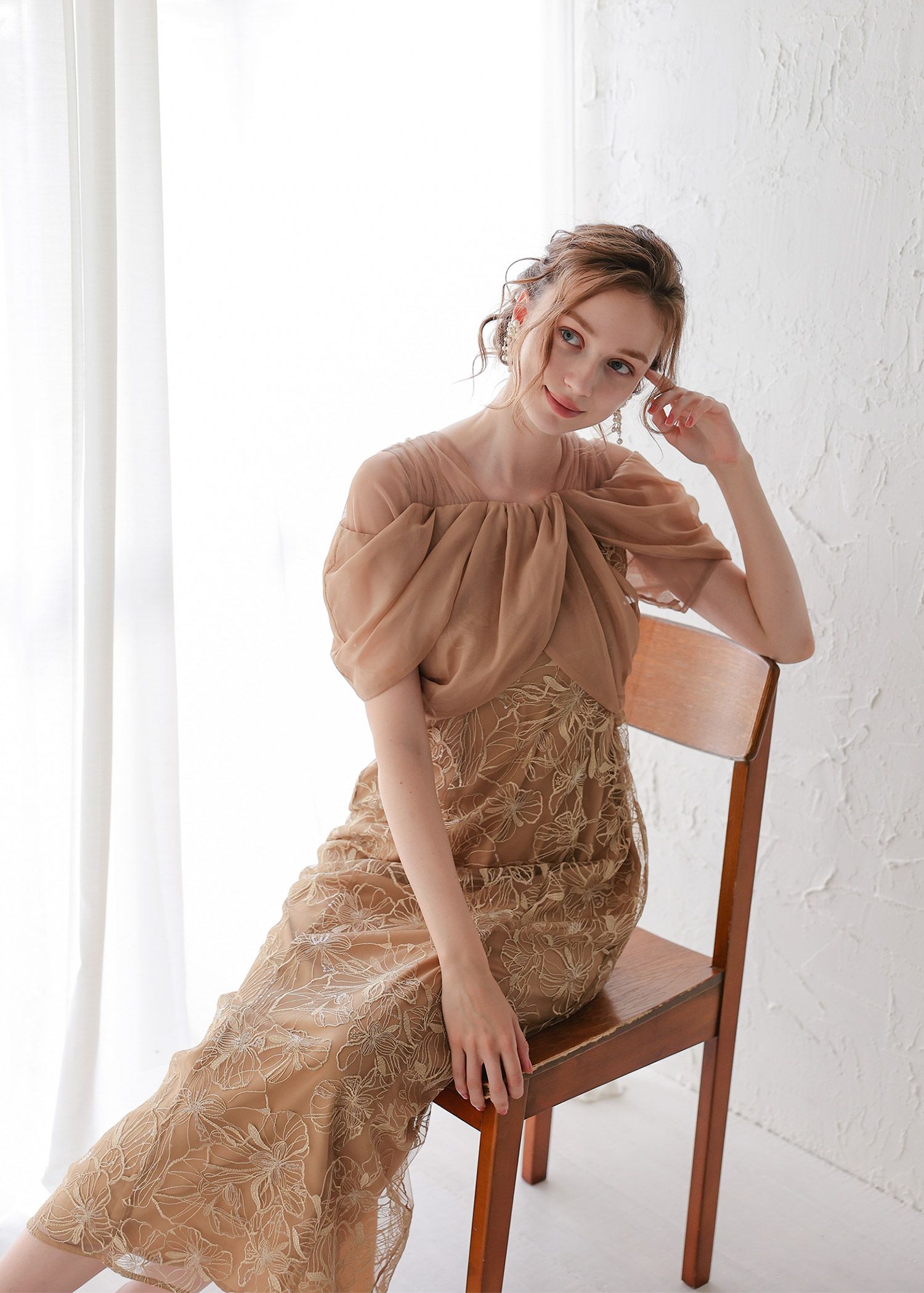 ドレープデザインスパンコールドレス | DorryDoll