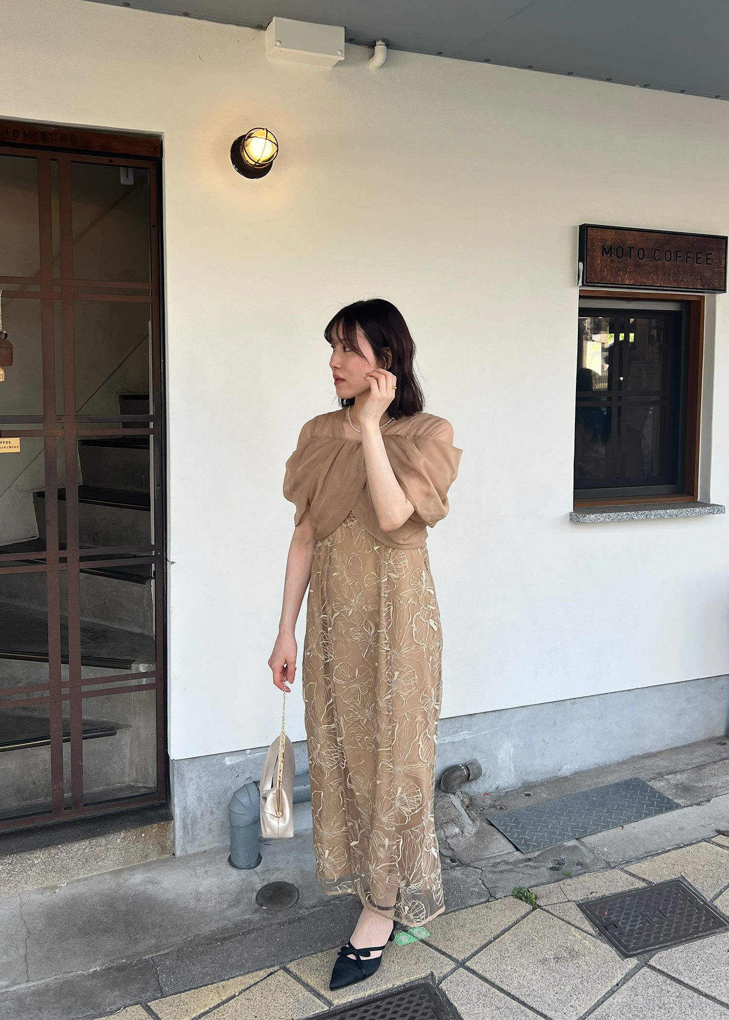 ドレープデザインスパンコールドレス | DorryDoll