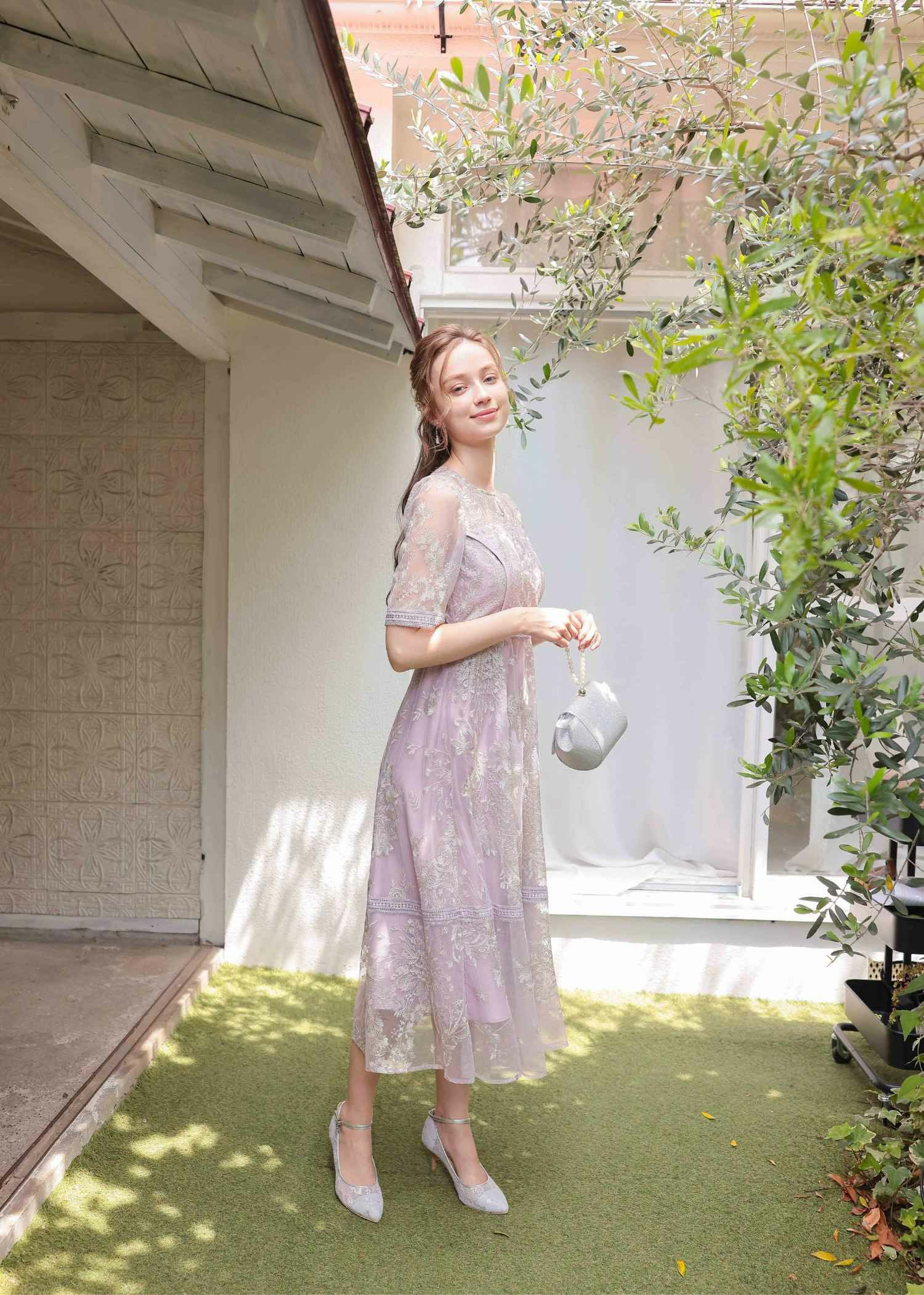 ラダーレースドレス|DorryDoll