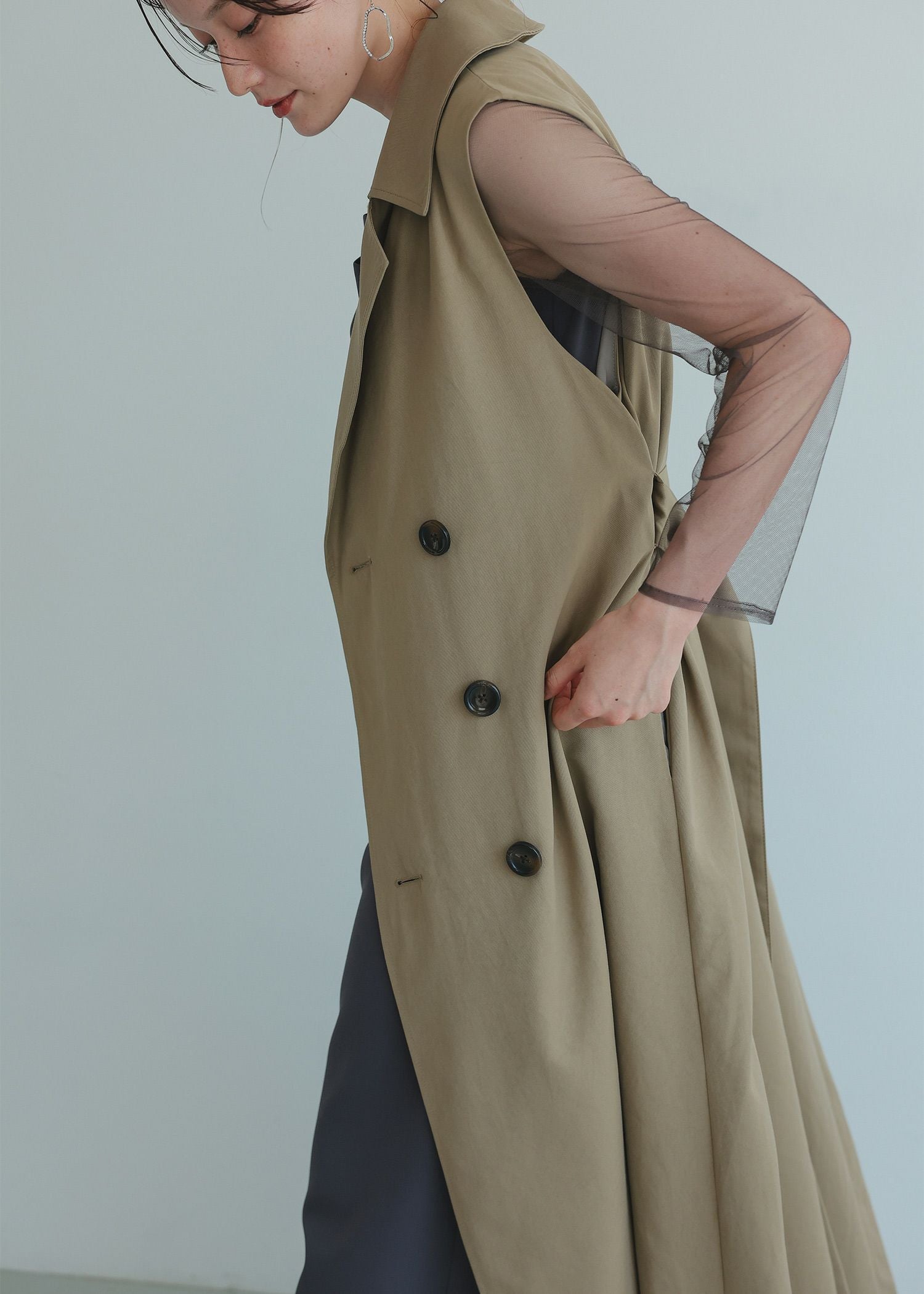 メニーウェイトレンチコート｜Dorry Doll