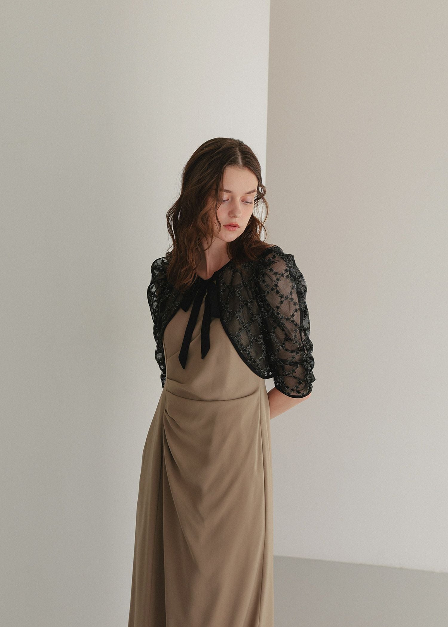 レースボレロ×ドレープドレス｜DorryDoll