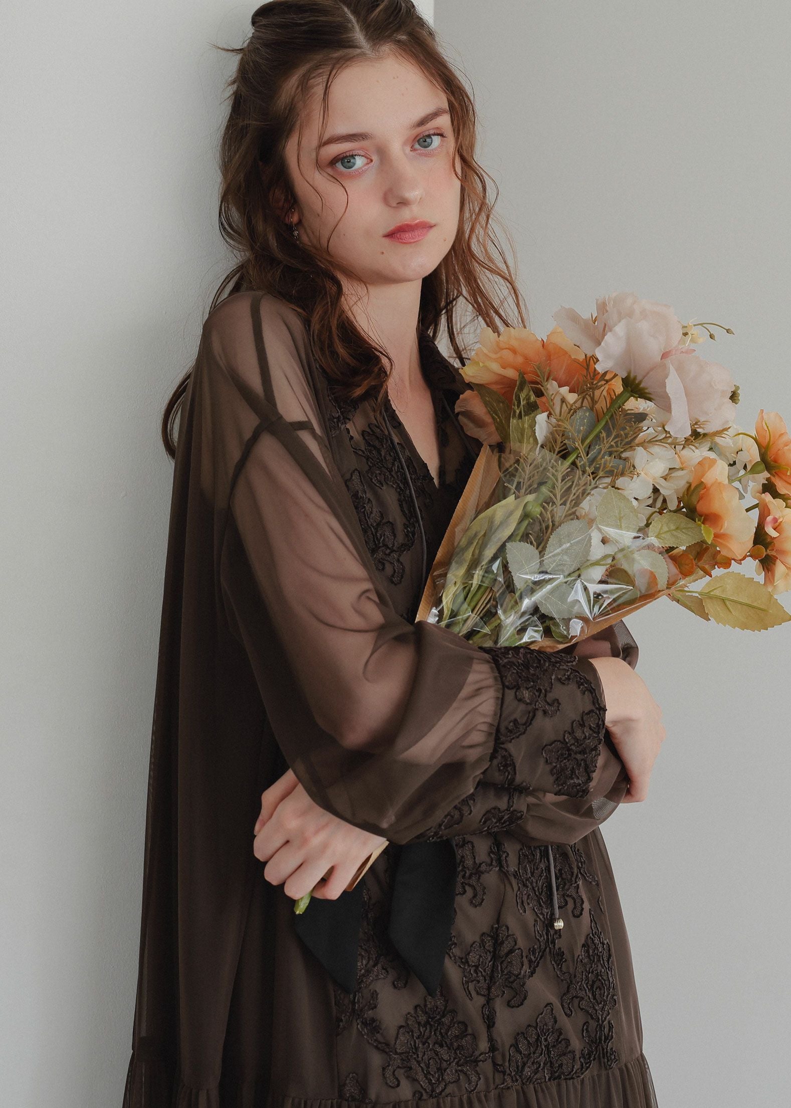 デザインカラーモールレースドレス｜DorryDoll