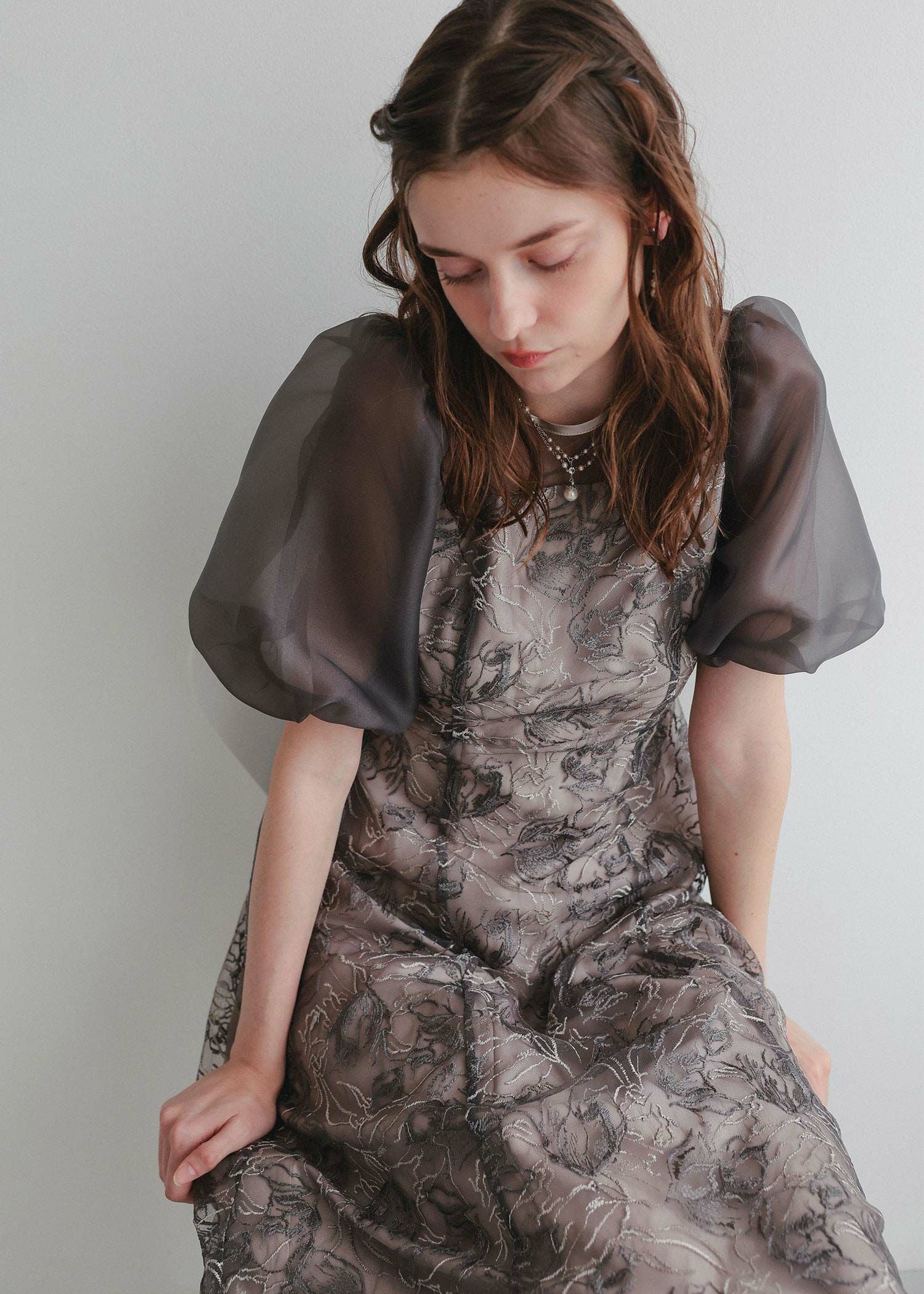 ニュアンスフラワーレースドレス｜DorryDoll