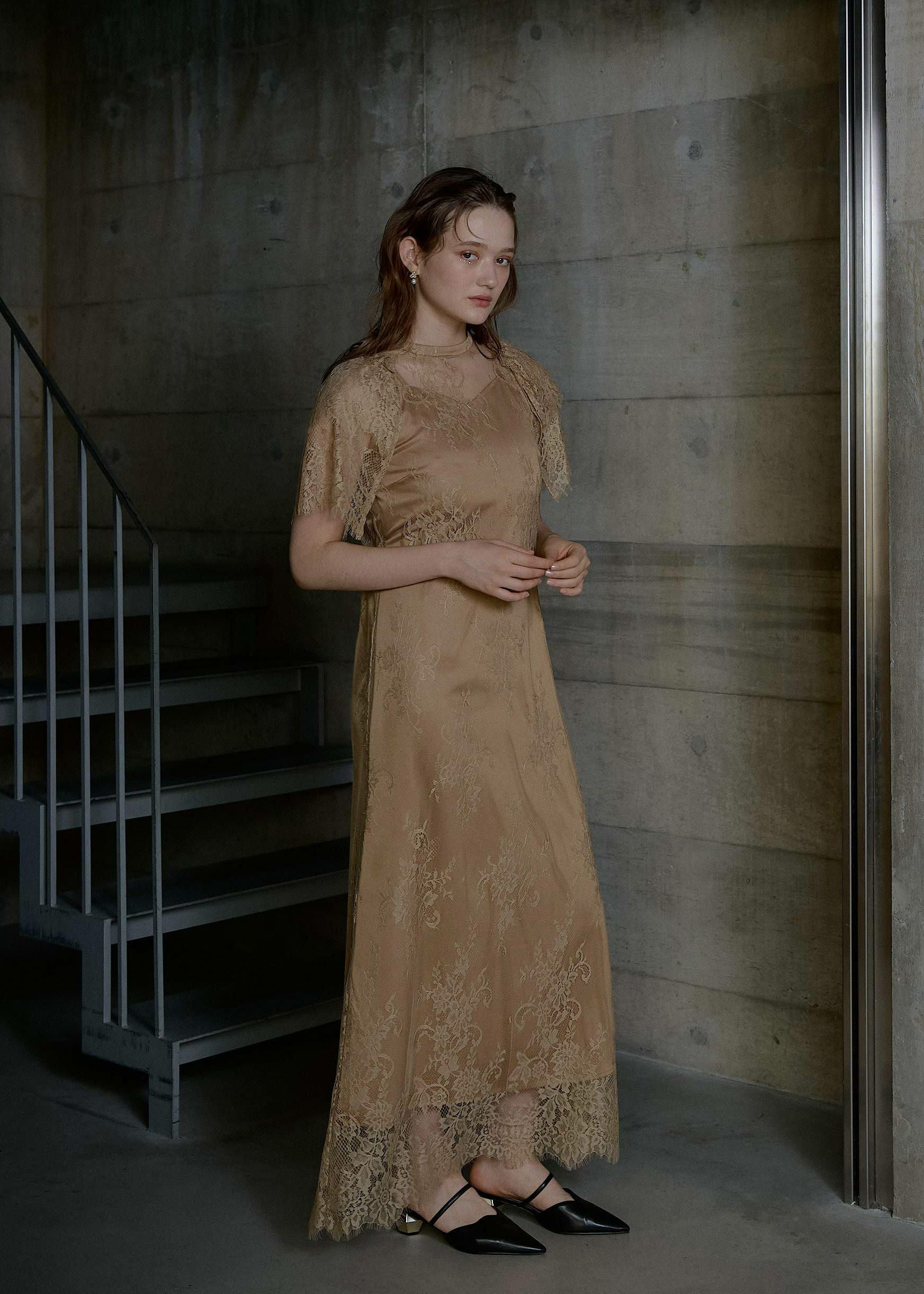Lace layered scallop dressのドレス|Dorry Doll / LE'RURE