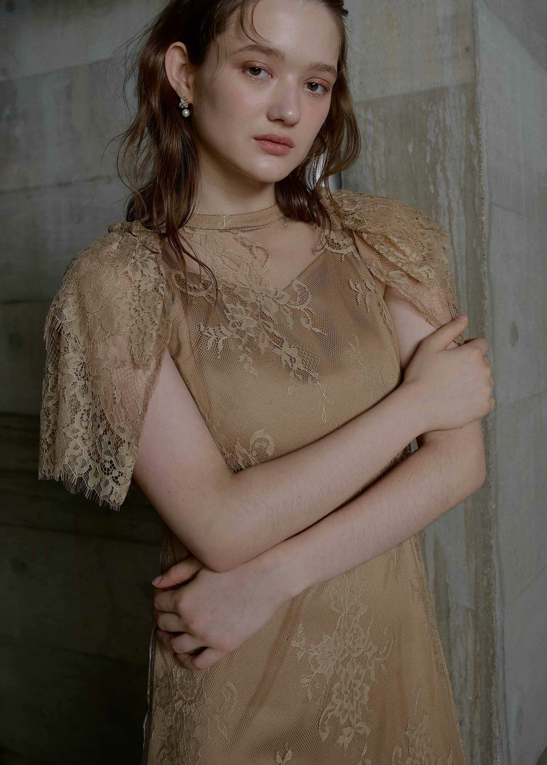 Lace layered scallop dressのドレス|Dorry Doll / LE'RURE