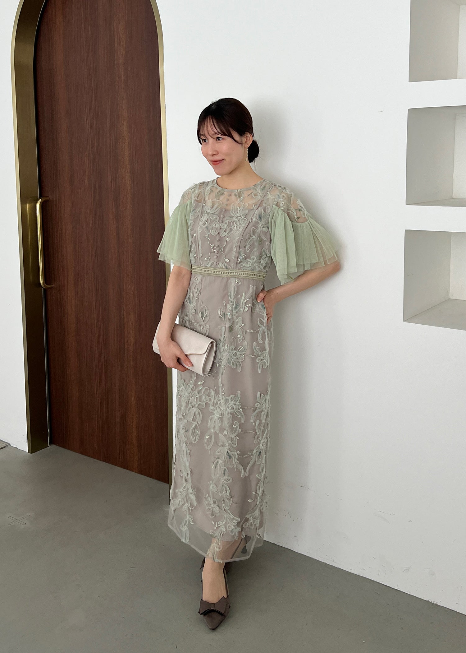 シアーフローラルスパンコールドレス｜DorryDoll