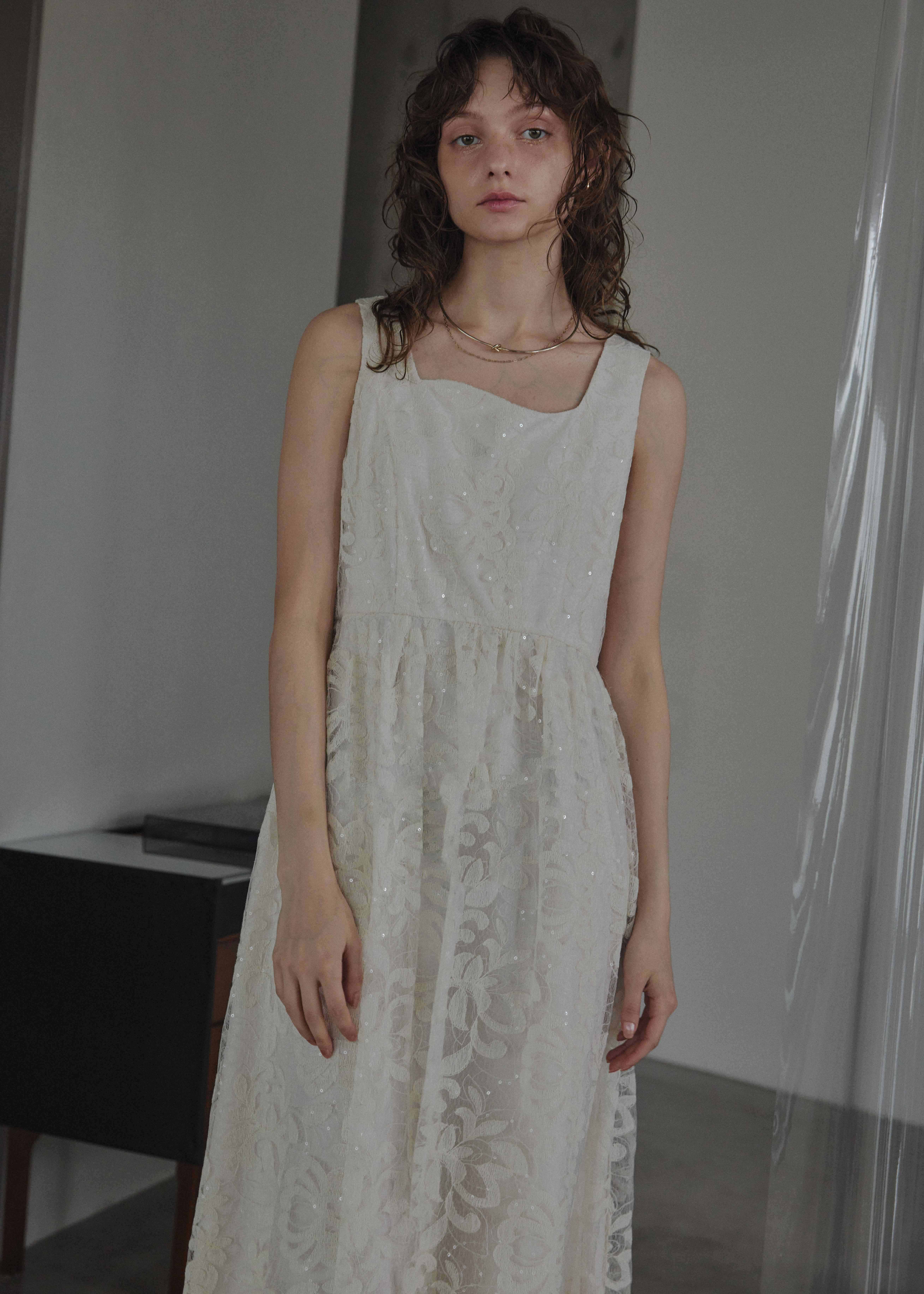 Sparkle lace A-line dressのドレス|Dorry Doll / LE'RURE