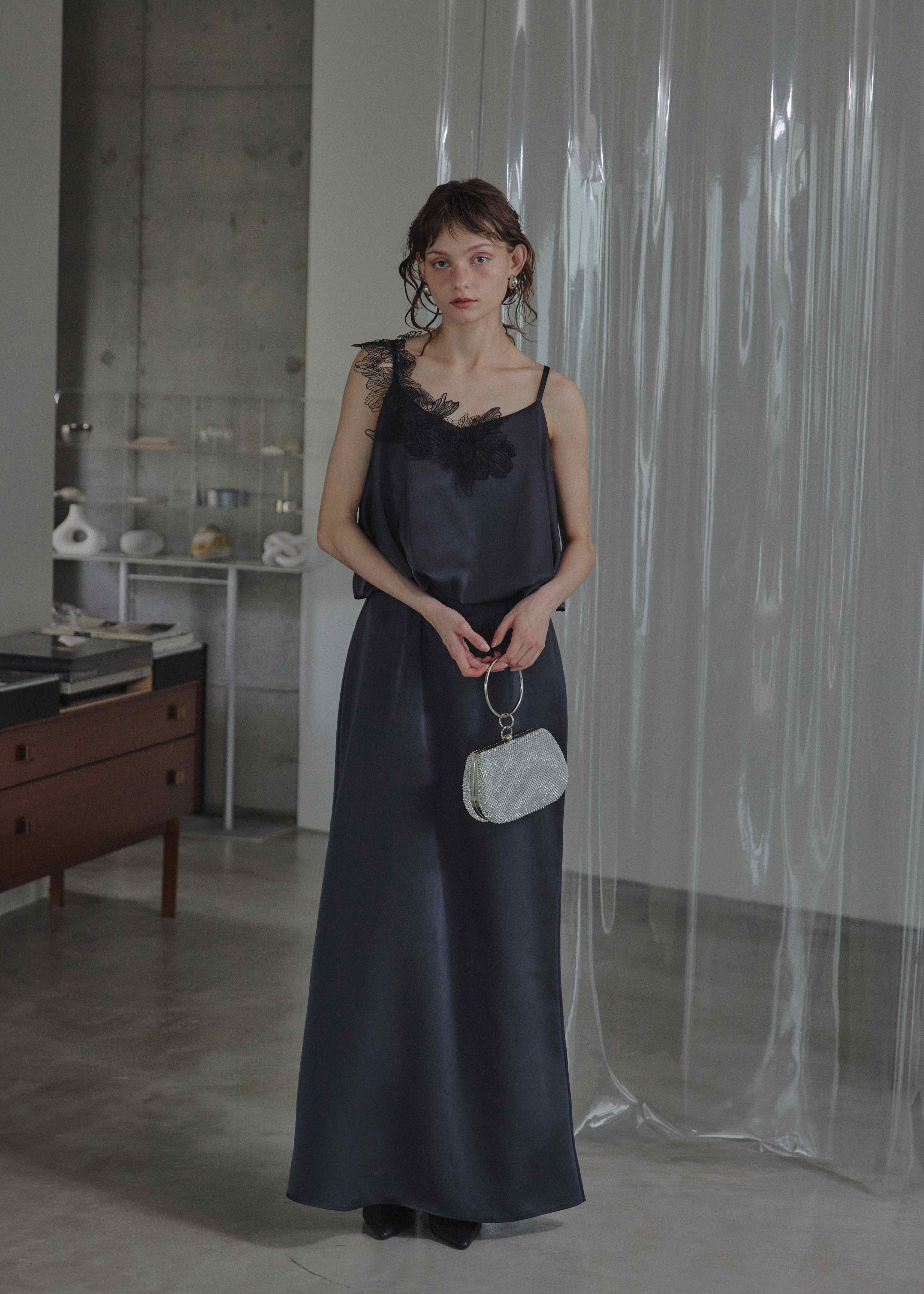 Lace motif balloon hem dressのドレス|Dorry Doll / LE'RURE