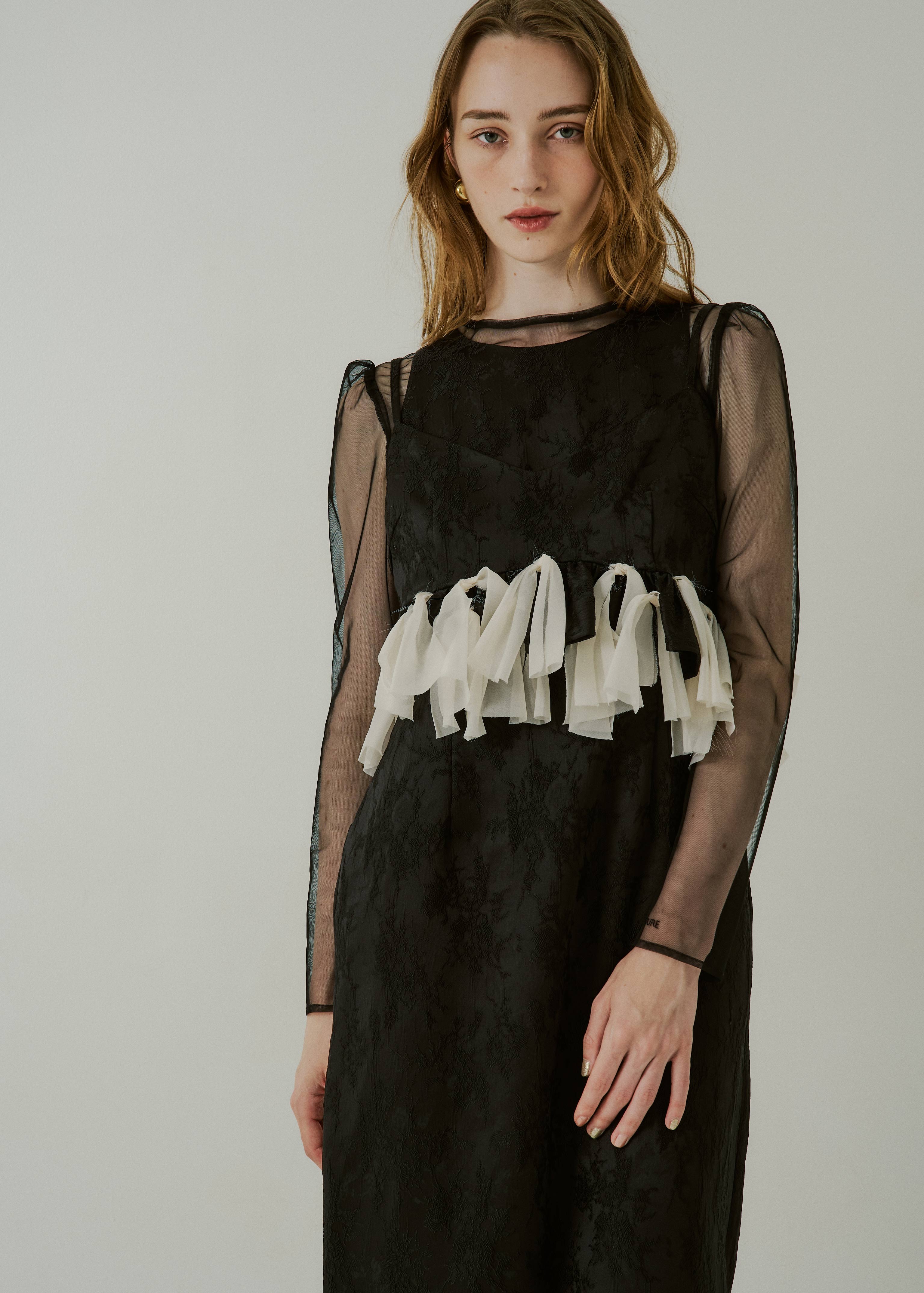 Fluffy sleeve pencil dress|LE'RURE